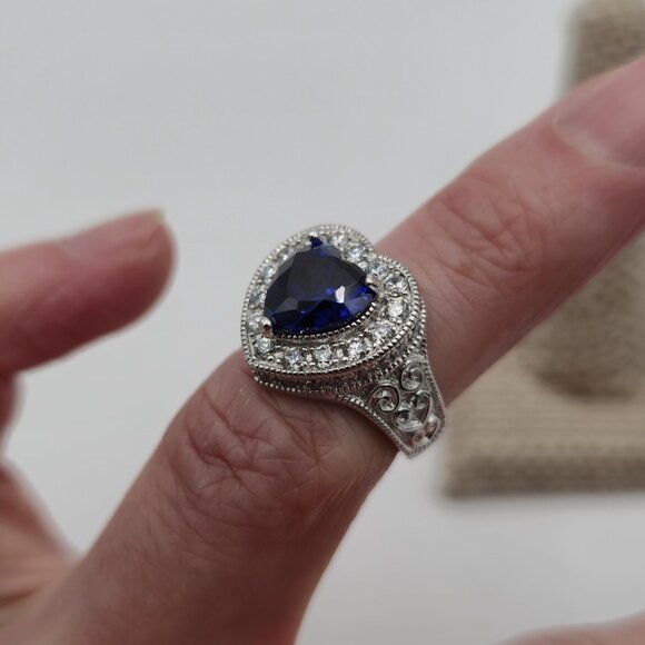 Size 5 Sterling Silver Blue Heart Cubic Zirconia Gem Ring A2874 - Picture 5 of 9